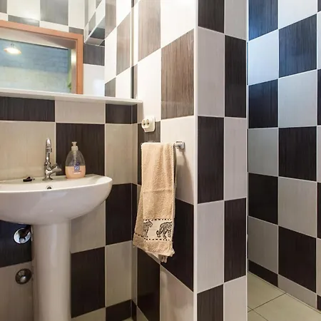 4 Bedroom Beautiful In Holiday home Klis